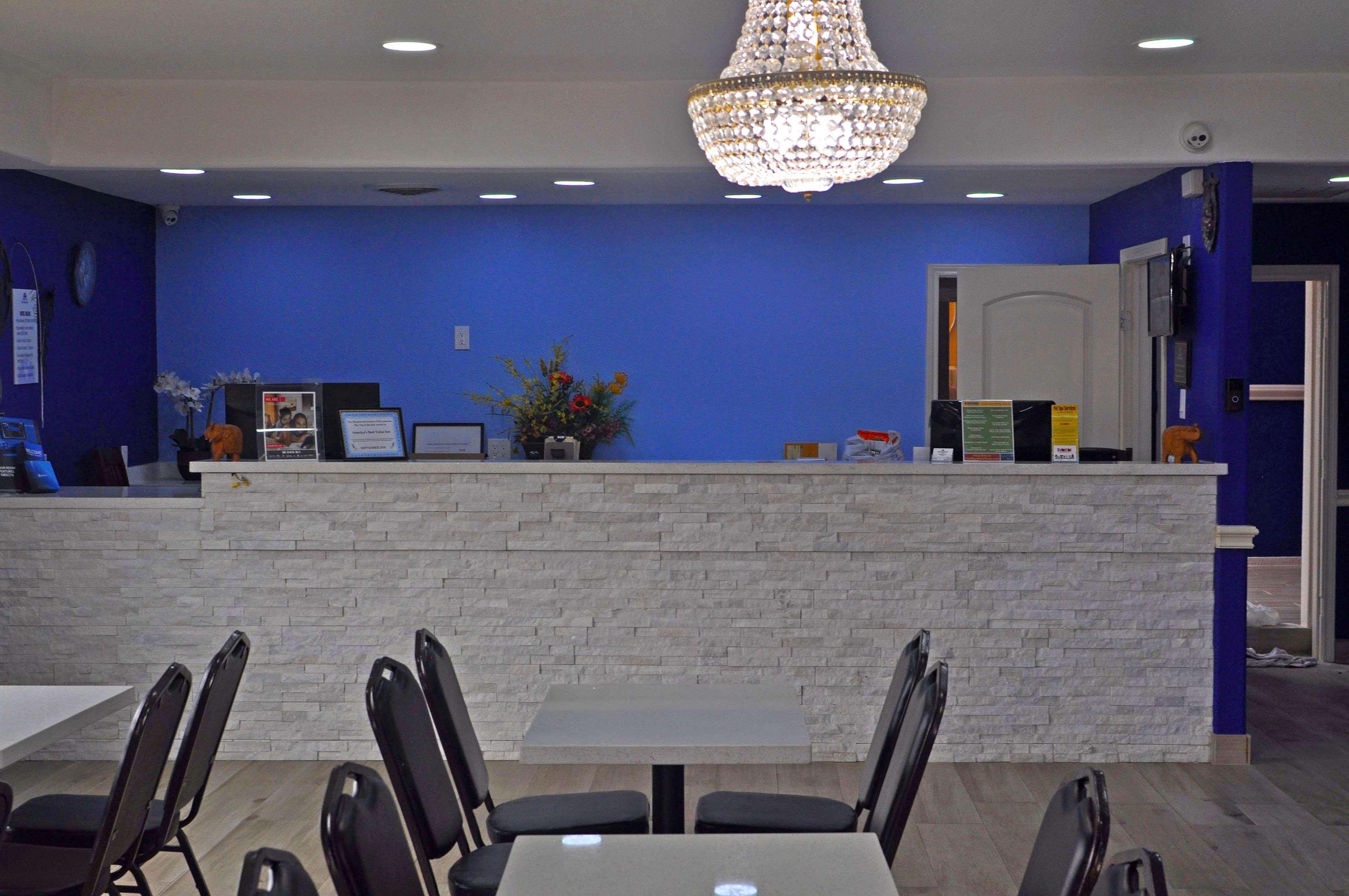 Americas Best Value Inn & Suites Brenham Dış mekan fotoğraf