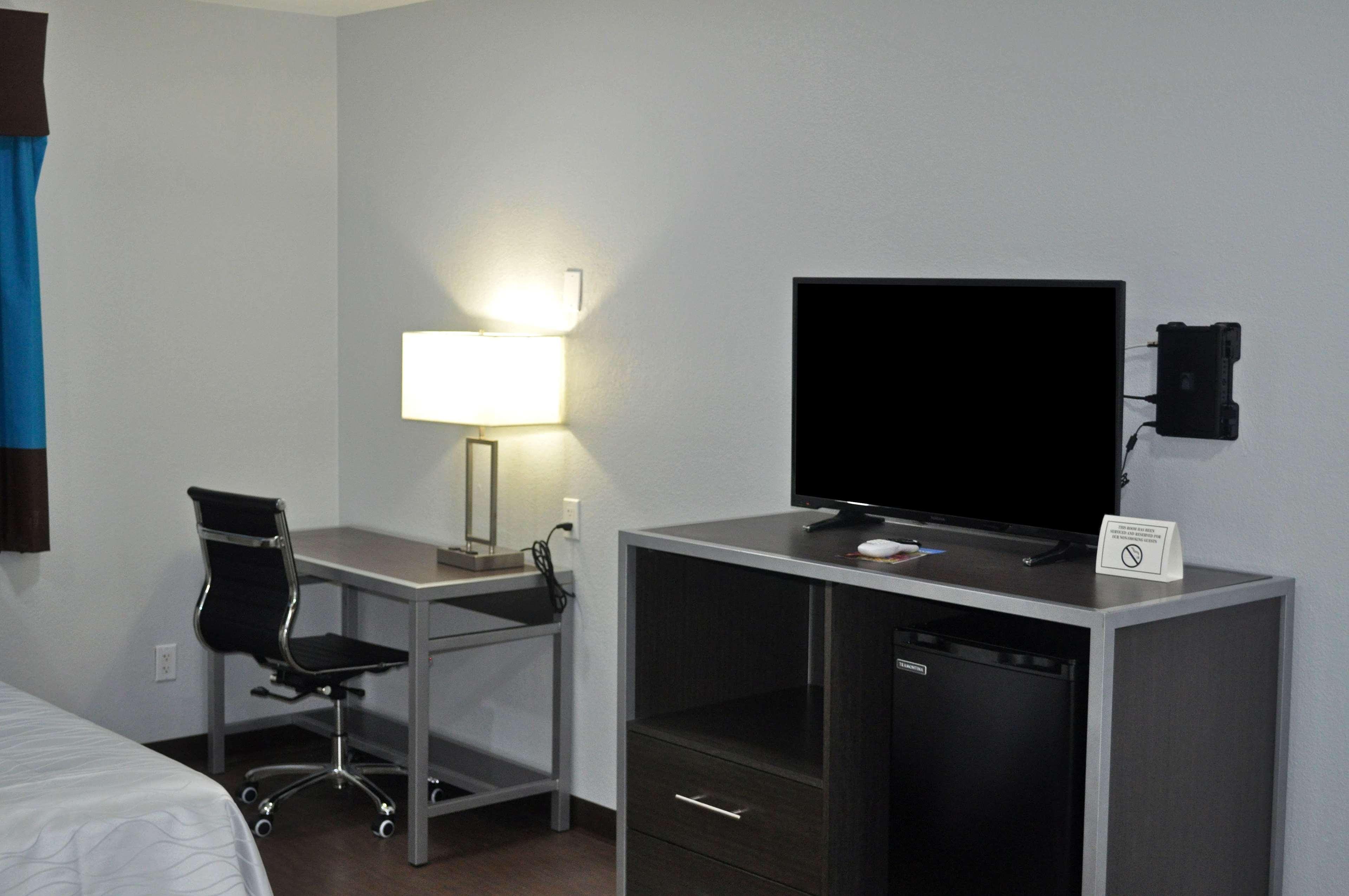 Americas Best Value Inn & Suites Brenham Dış mekan fotoğraf