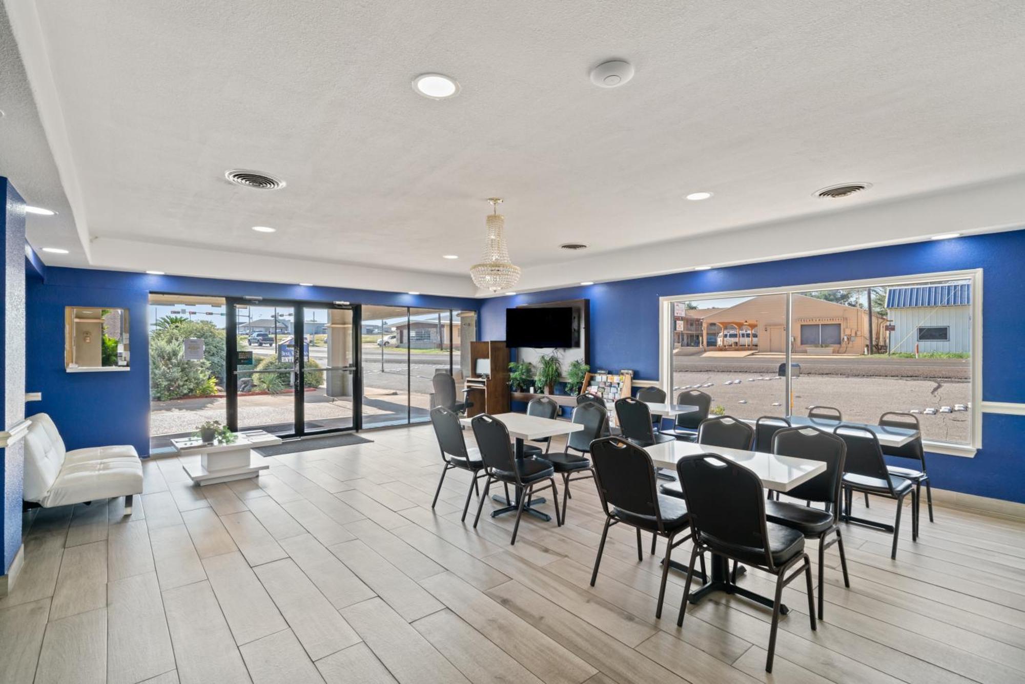 Americas Best Value Inn & Suites Brenham Dış mekan fotoğraf