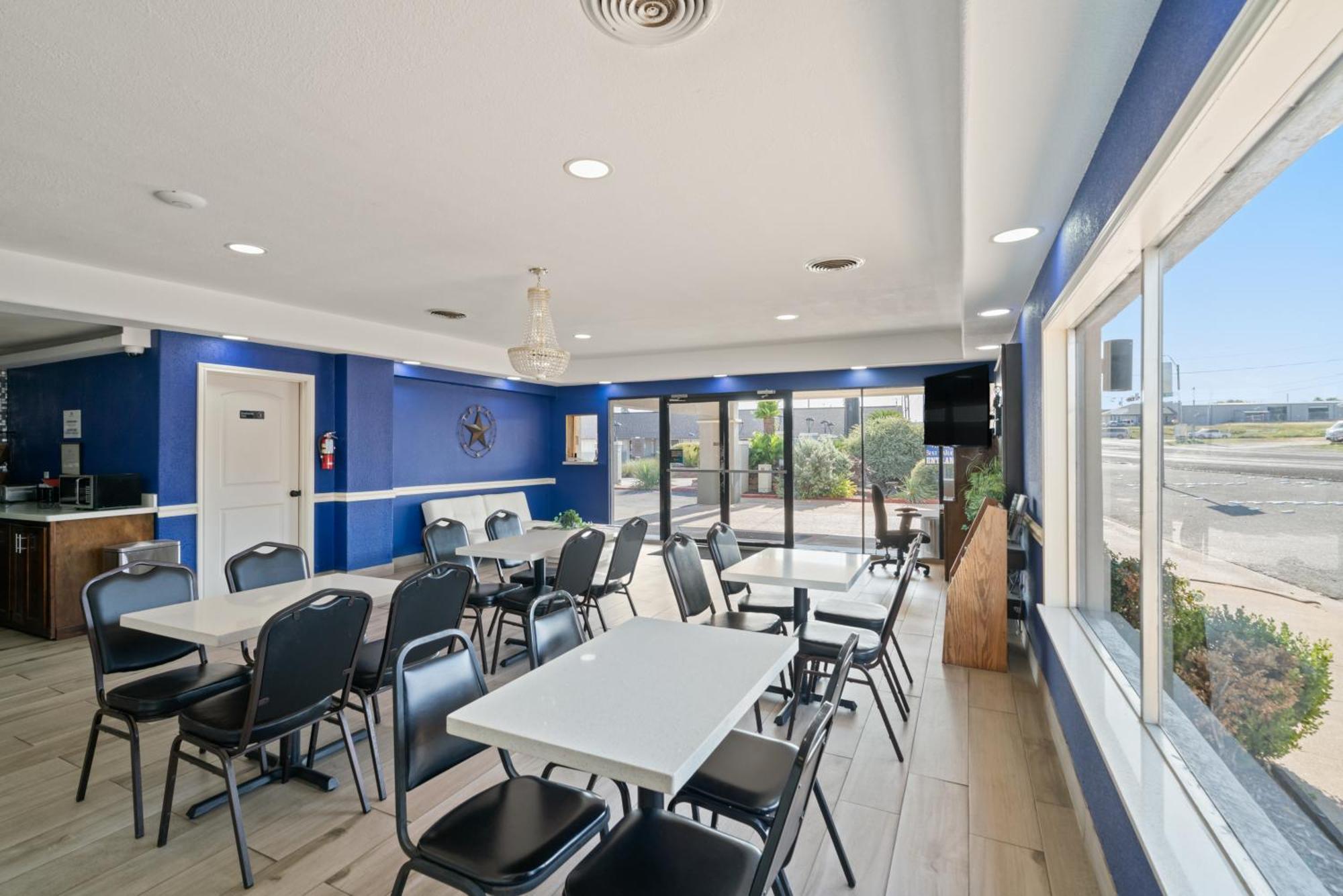 Americas Best Value Inn & Suites Brenham Dış mekan fotoğraf